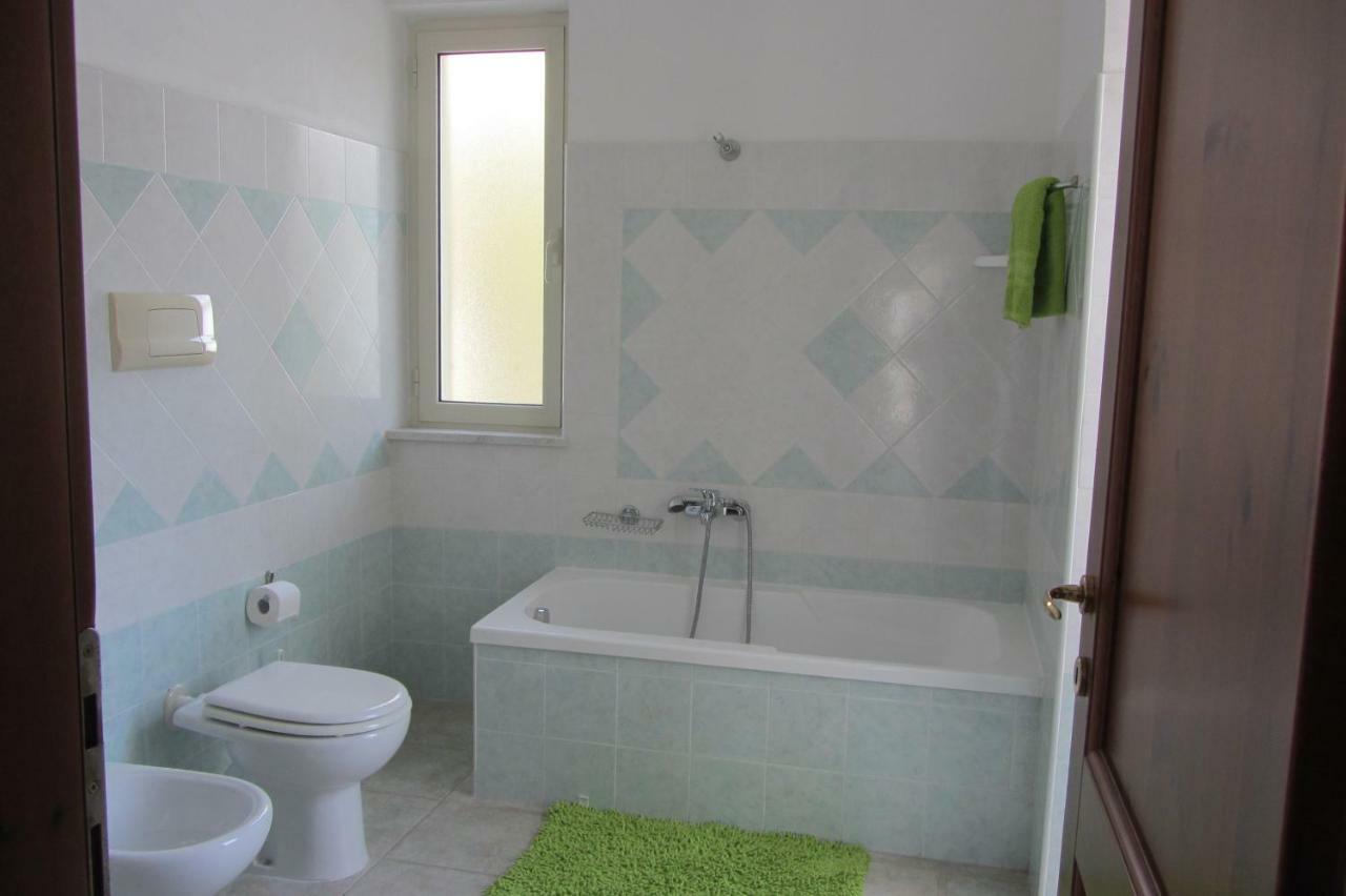 Casa Rosa Apartment Cala Gonone Exterior photo